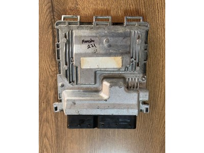 Mercedes W204 C180 cgı Motor Beyni M271 A2711500391