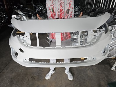Fiat Egea sıfır orijinal ön tampon beyaz