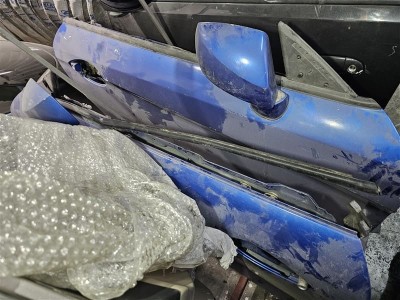 Hyundai Coupe sol ön kapı