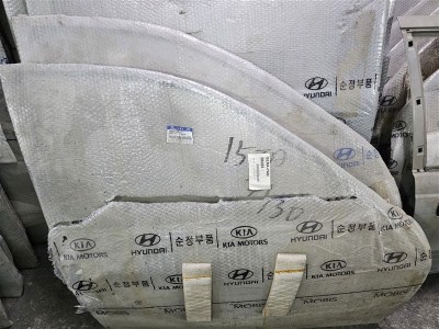 Hyundai sonata sağ ön kapı orjinal 2001 2006 76004-3D110