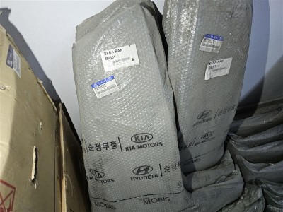 Hyundai Carens ön sağ çamurluk 0K2JA-52111