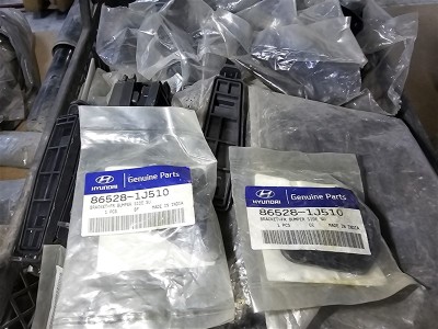 Hyundai i20 sağ tampon braketi orjinal 86528-1J510