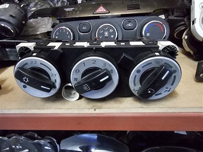 Mitsubishi Colt 2012 Klima Paneli