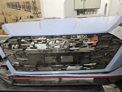 Hyundai i20n ön tampon orta panjur 86351-CO000