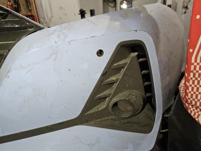 Hyundai i20n sol sis kapağı 86561-CO000