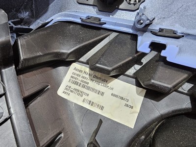 Hyundai i20n sol sis kapağı 86561-CO000
